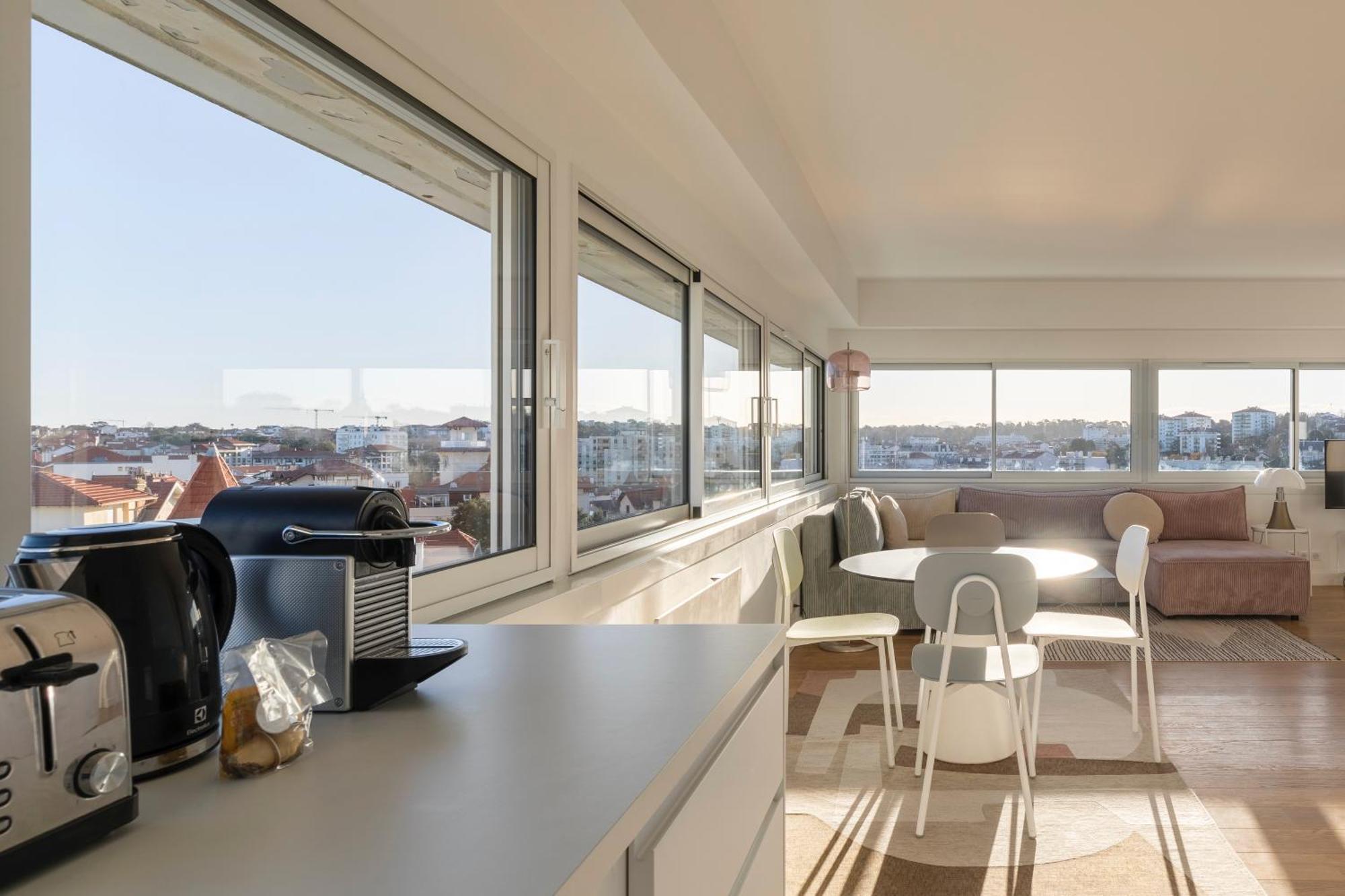 Apartamento Duplex Panoramique Avec Vue Sur L'ocean Et Jaccuzi *