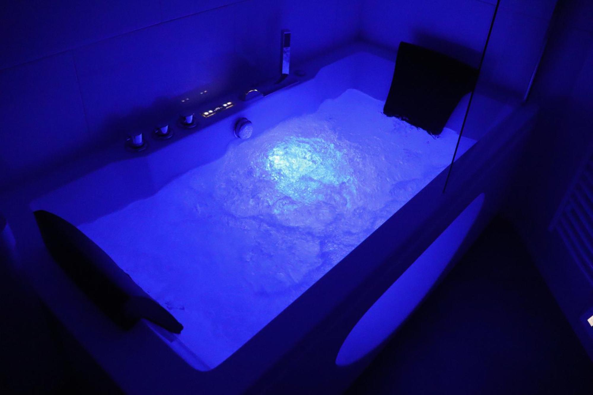 Duplex Panoramique Avec Vue Sur L'ocean Et Jaccuzi *