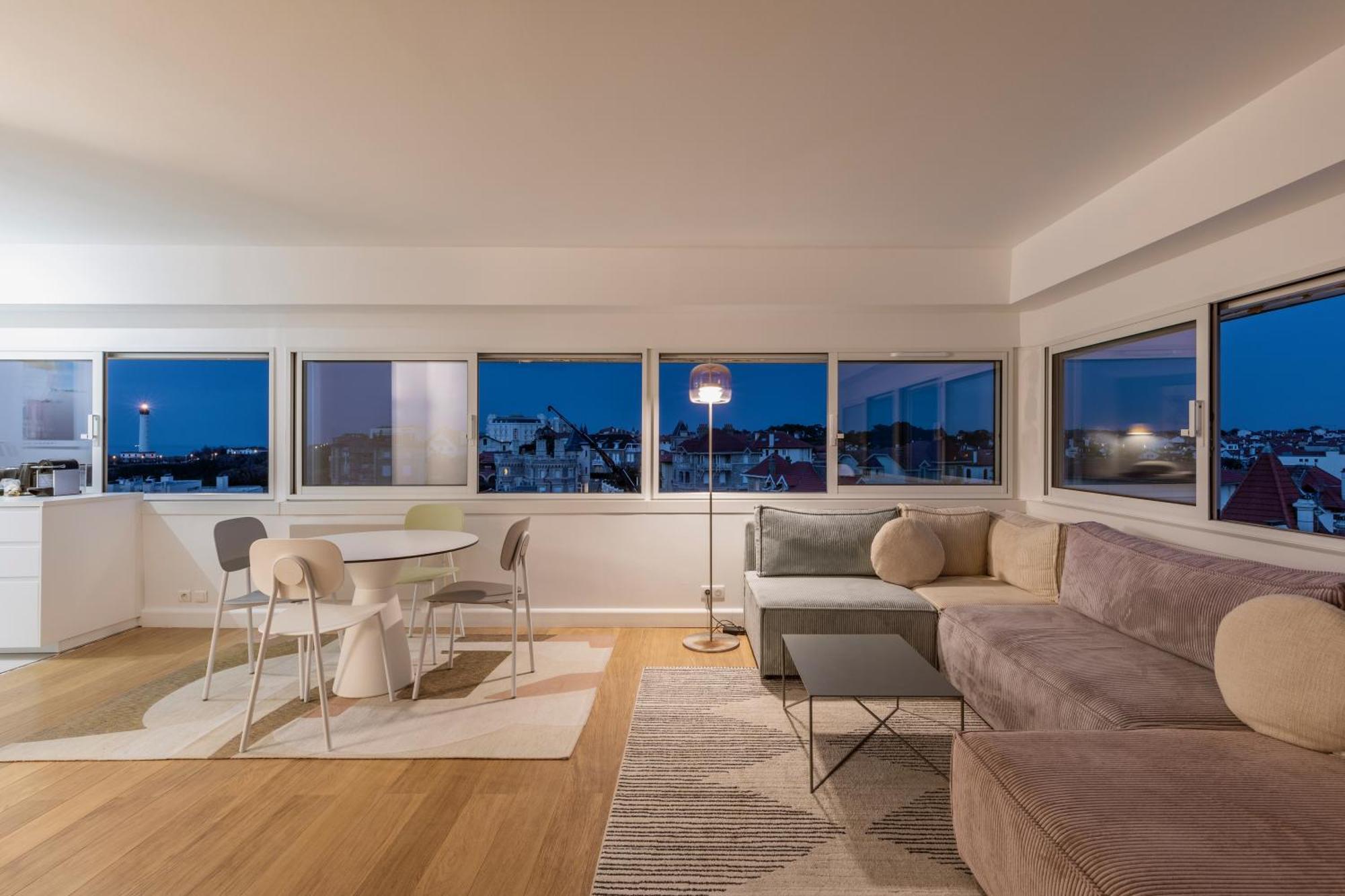 Duplex Panoramique Avec Vue Sur L'ocean Et Jaccuzi
