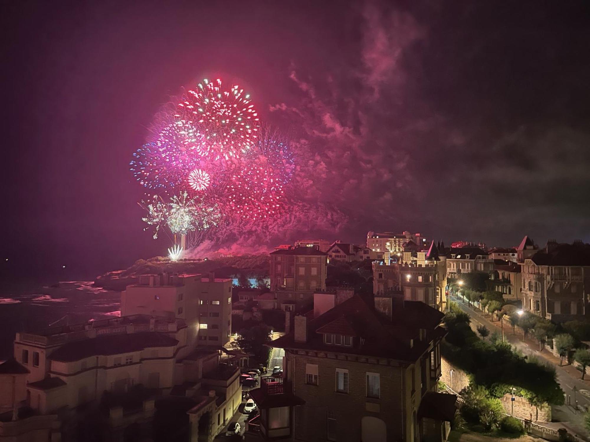 Duplex Panoramique Avec Vue Sur L'ocean Et Jaccuzi